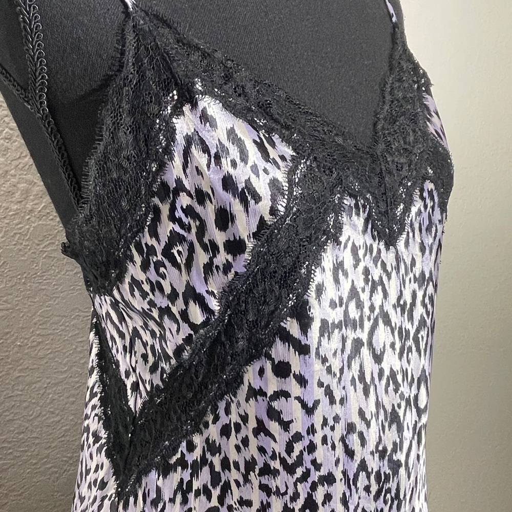 Victoria Secret Top - Picture 2 of 5